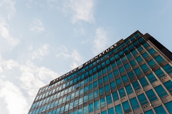 sandman signature newcastle hotel