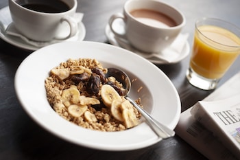 sandman signature newcastle hotel