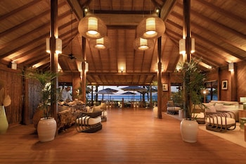 hermitage bay