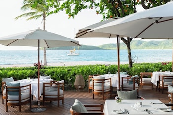 hermitage bay