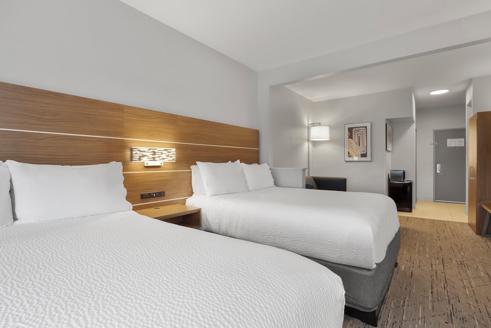 holiday inn express hotel and suites west coxsackie by ihg