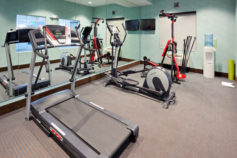 holiday inn express hotel and suites west coxsackie by ihg