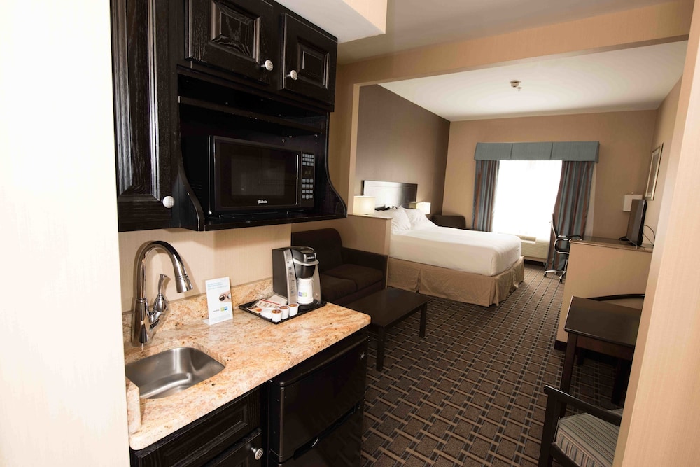 holiday inn express hotel and suites west coxsackie by ihg