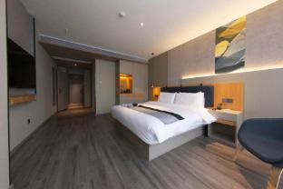 home inn huaibei renmin road sports center