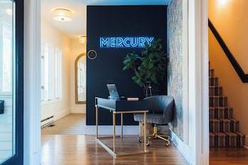 mercury hotel provincetown