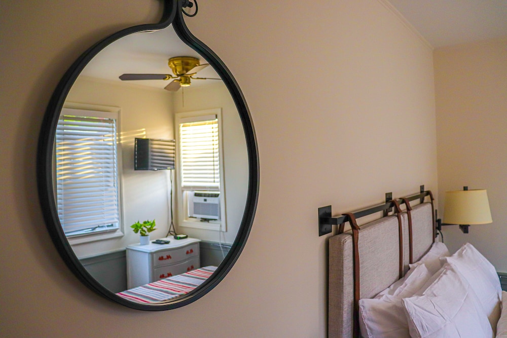 mercury hotel provincetown