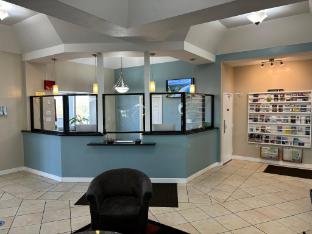 admiralty inn and suites a red collection hotel