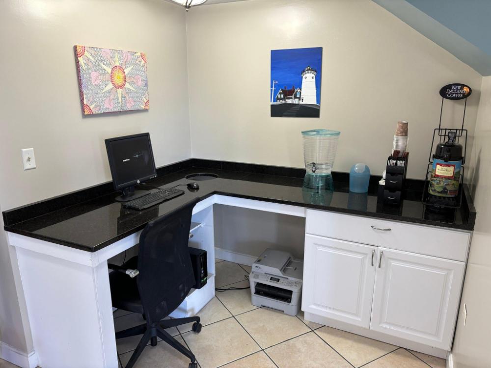 admiralty inn and suites a red collection hotel