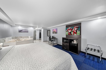 admiralty inn and suites a red collection hotel