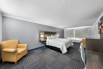 admiralty inn and suites a red collection hotel