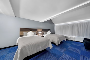 admiralty inn and suites a red collection hotel