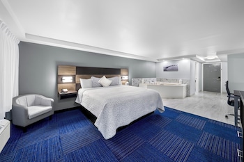 admiralty inn and suites a red collection hotel