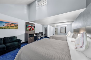 admiralty inn and suites a red collection hotel