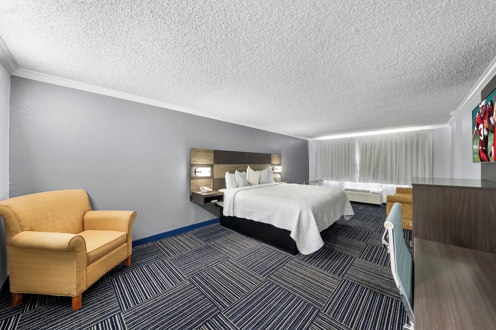 admiralty inn and suites a red collection hotel