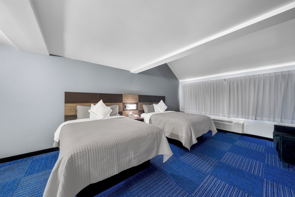 admiralty inn and suites a red collection hotel