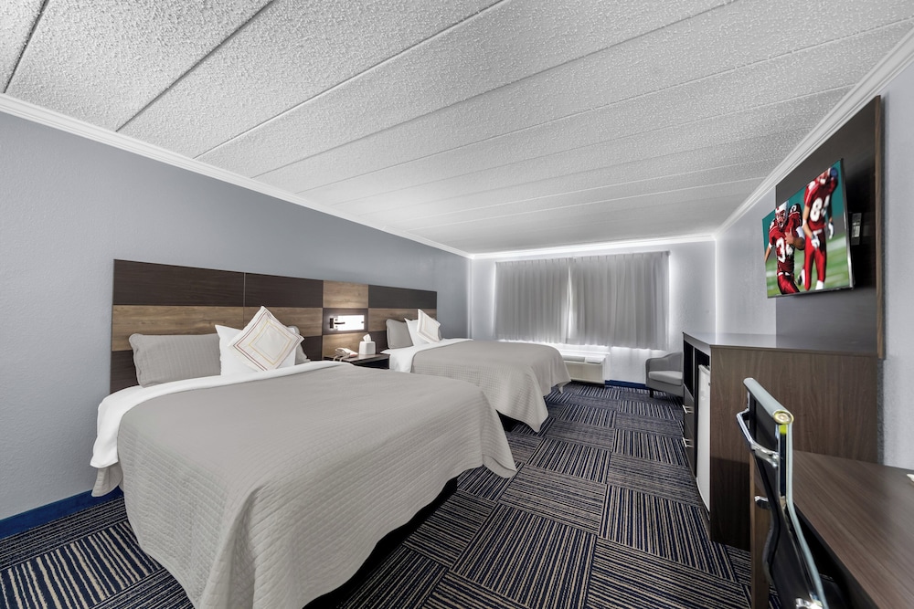 admiralty inn and suites a red collection hotel