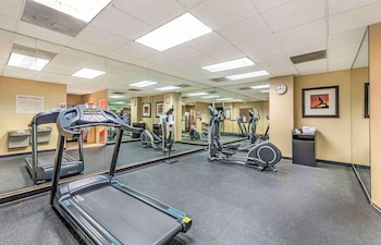extended stay america suites bakersfield chester lane