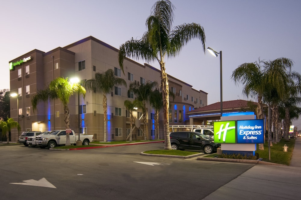 holiday inn express and suites bakersfield central by ihg