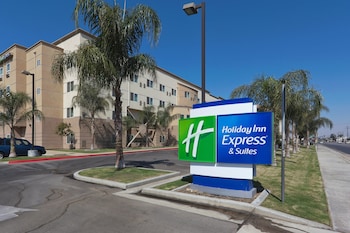 holiday inn express and suites bakersfield central by ihg