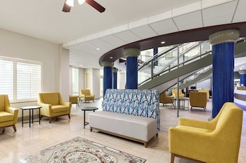 holiday inn express and suites bakersfield central by ihg