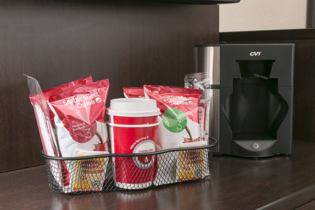 red roof inn plus wilmington newark