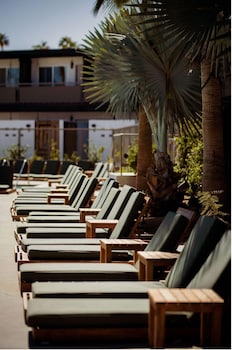 v palm springs