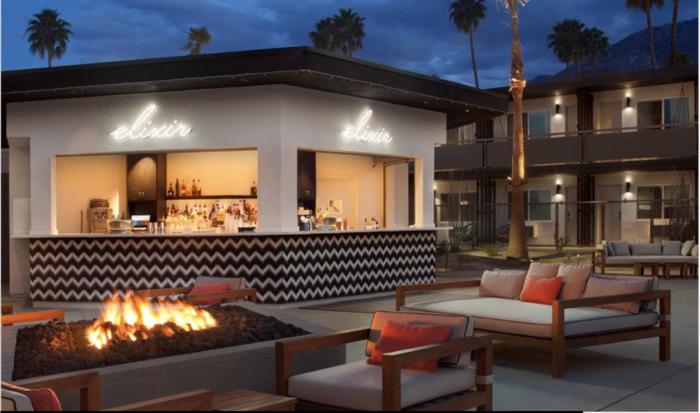 v palm springs