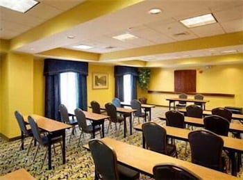 hampton inn and suites lake wales