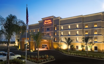 hampton inn and suites lake wales