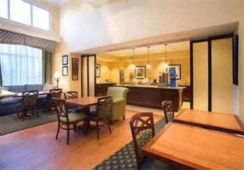 hampton inn and suites lake wales