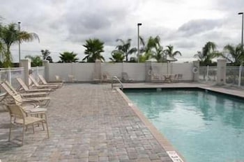hampton inn and suites lake wales