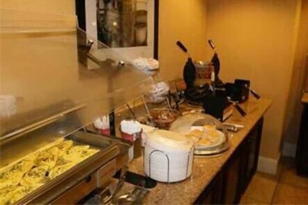 hampton inn and suites lake wales