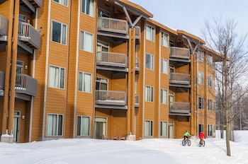 the lodge at cedar river shanty creek resort