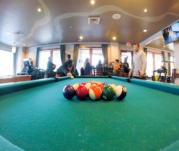 the lodge at cedar river shanty creek resort