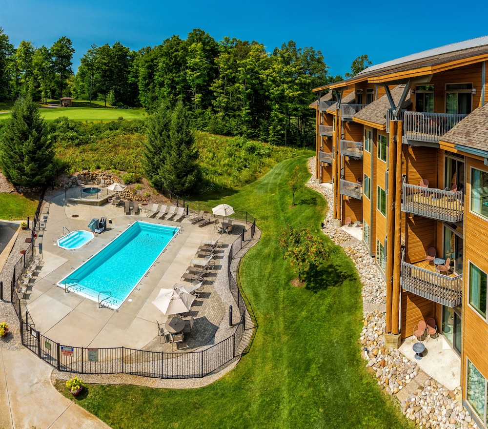 the lodge at cedar river shanty creek resort