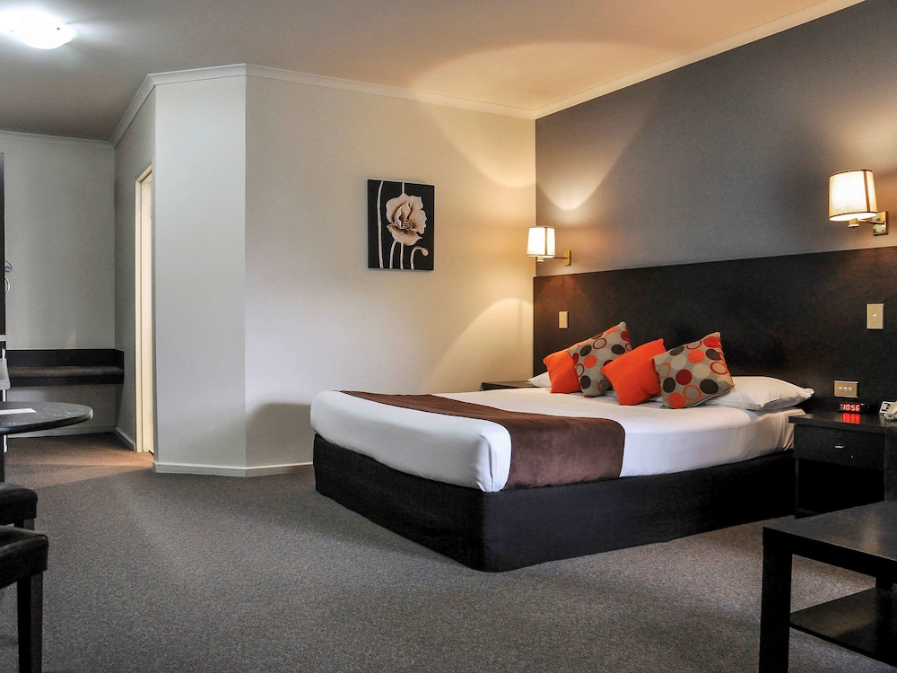 ibis styles adelaide manor