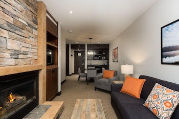 ermitage du lac les suites tremblant