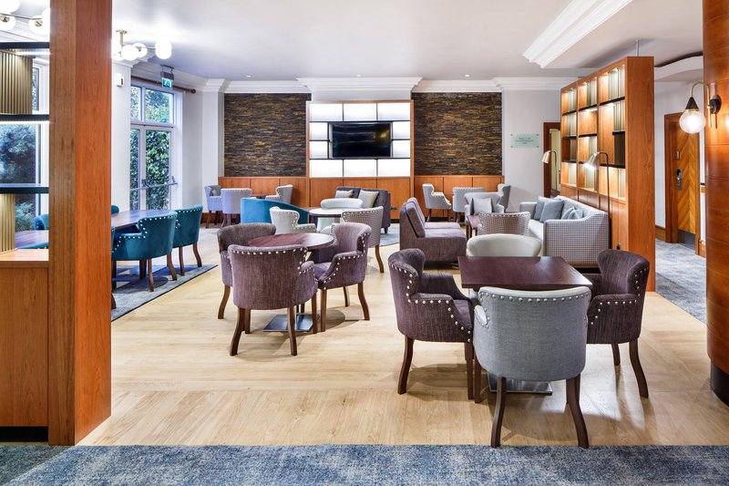 delta hotels by marriott cheltenham chase