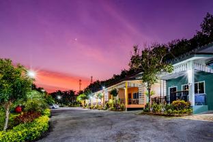 Baansuanmeetang Resort,,3 star