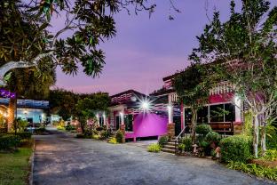 baansuanmeetang resort