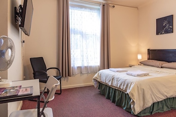 city centre guest house gloucester park