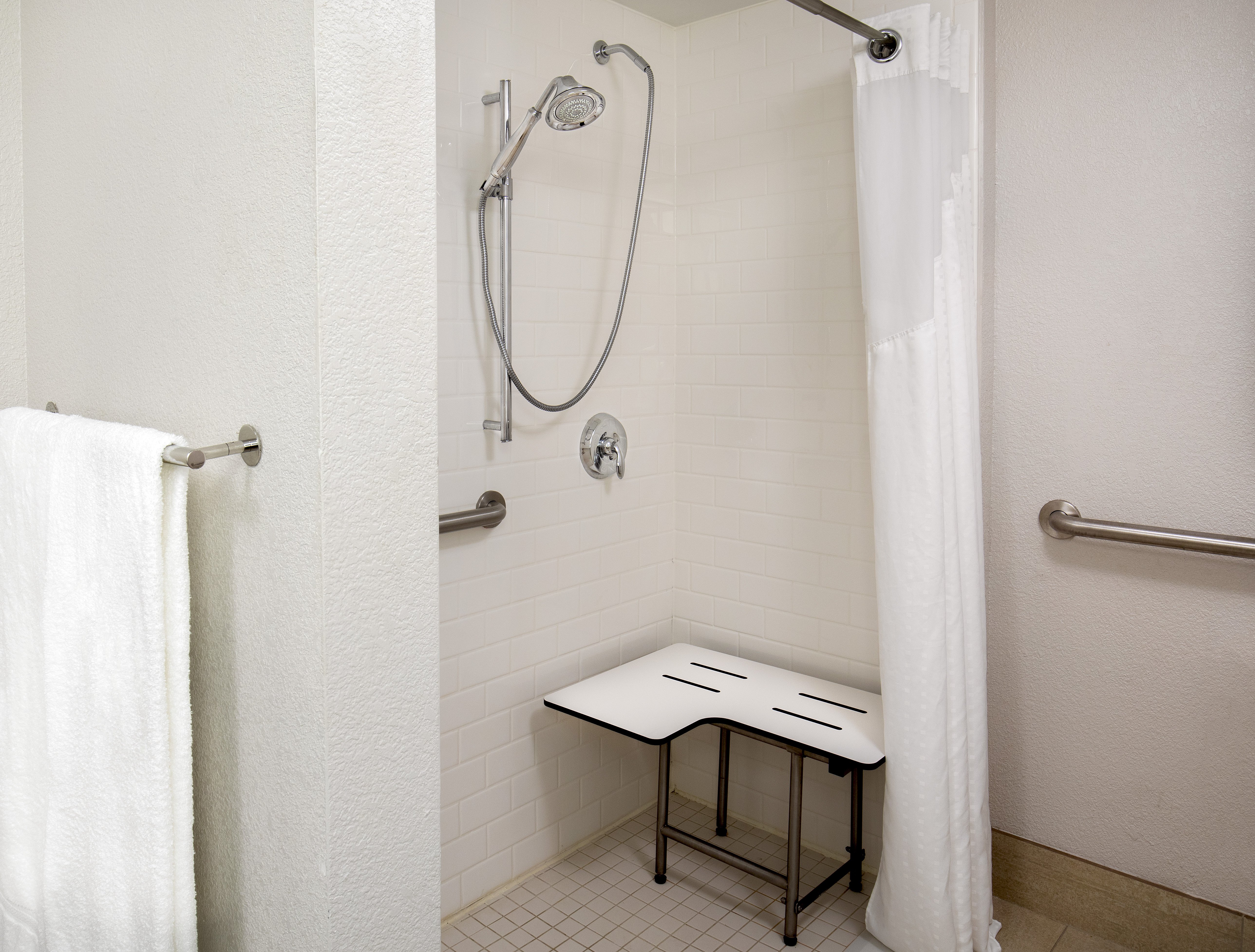 holiday inn express chesapeake norfolk by ihg