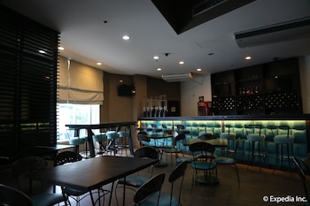 El Cielito Hotel - Sta. Rosa,Calabarzon>>Batangas,3 star
