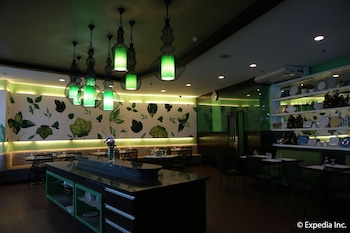 El Cielito Hotel - Sta. Rosa,Calabarzon>>Batangas,3 star