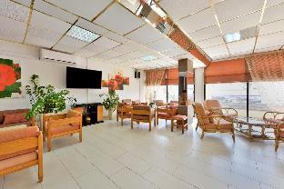 napa prince hotel apartments