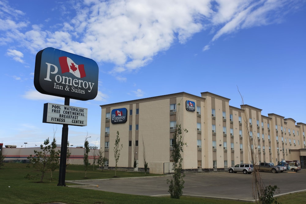 Pomeroy Inn & Suites Hotel Dawson Creek,Fort St. John>>Dawson Creek,3 star