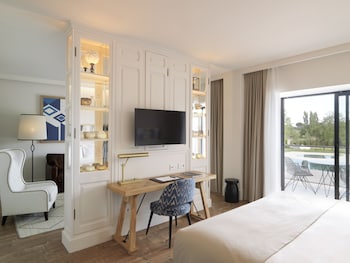 hotel camiral leading hotels of the world