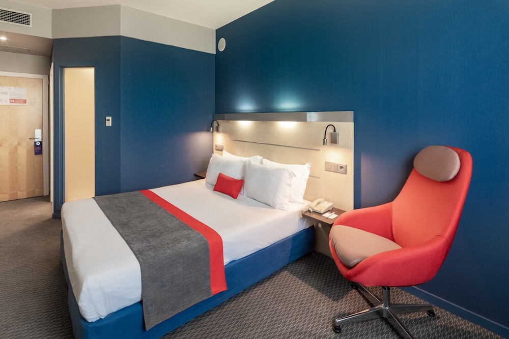 holiday inn express porto exponor by ihg