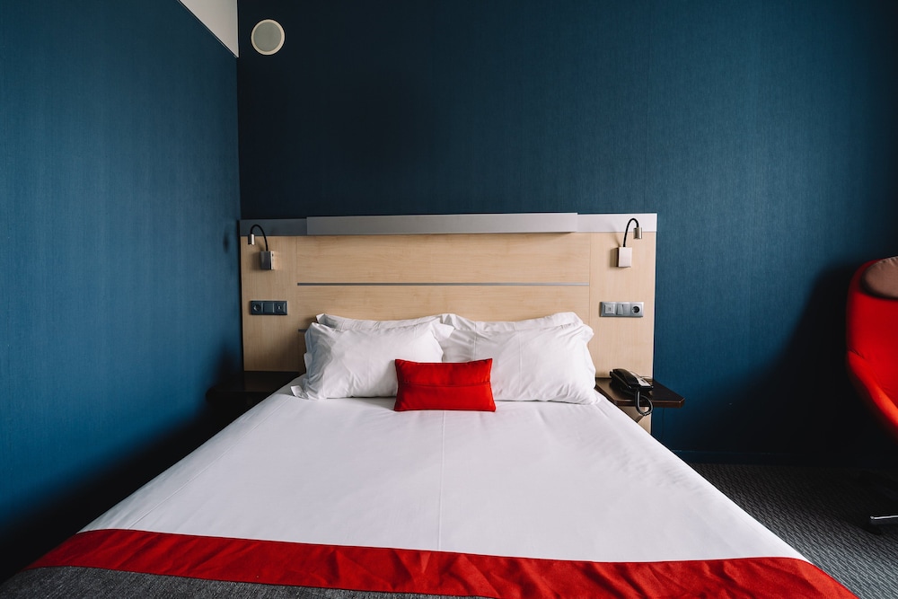 holiday inn express porto exponor by ihg