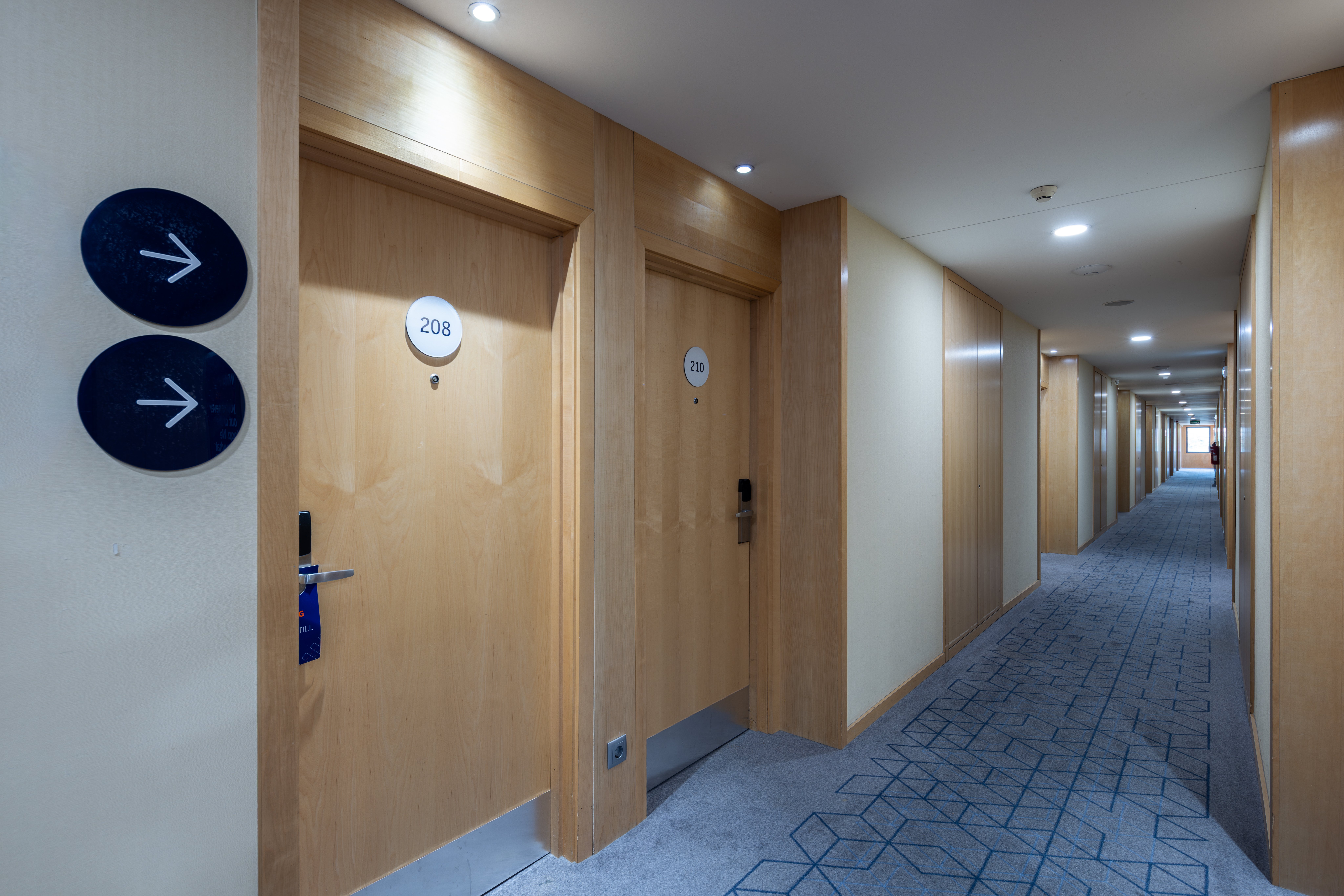 holiday inn express porto exponor by ihg